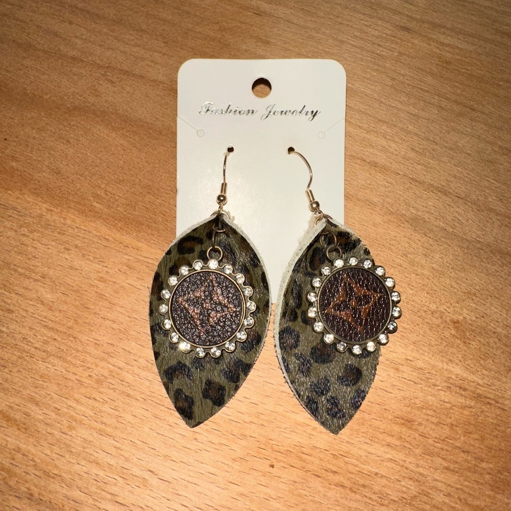 Leopard Print Drop Earrings with Brown Accents